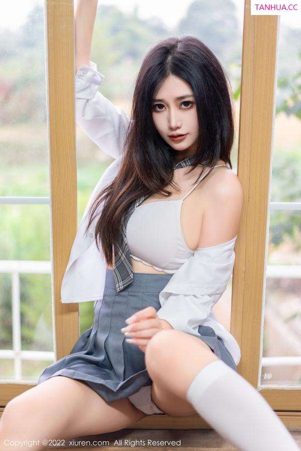 laura阿姣  [XiuRen]高清写真图 2022.12.08 No.5970 laura阿姣 短裙美腿第59张图片
